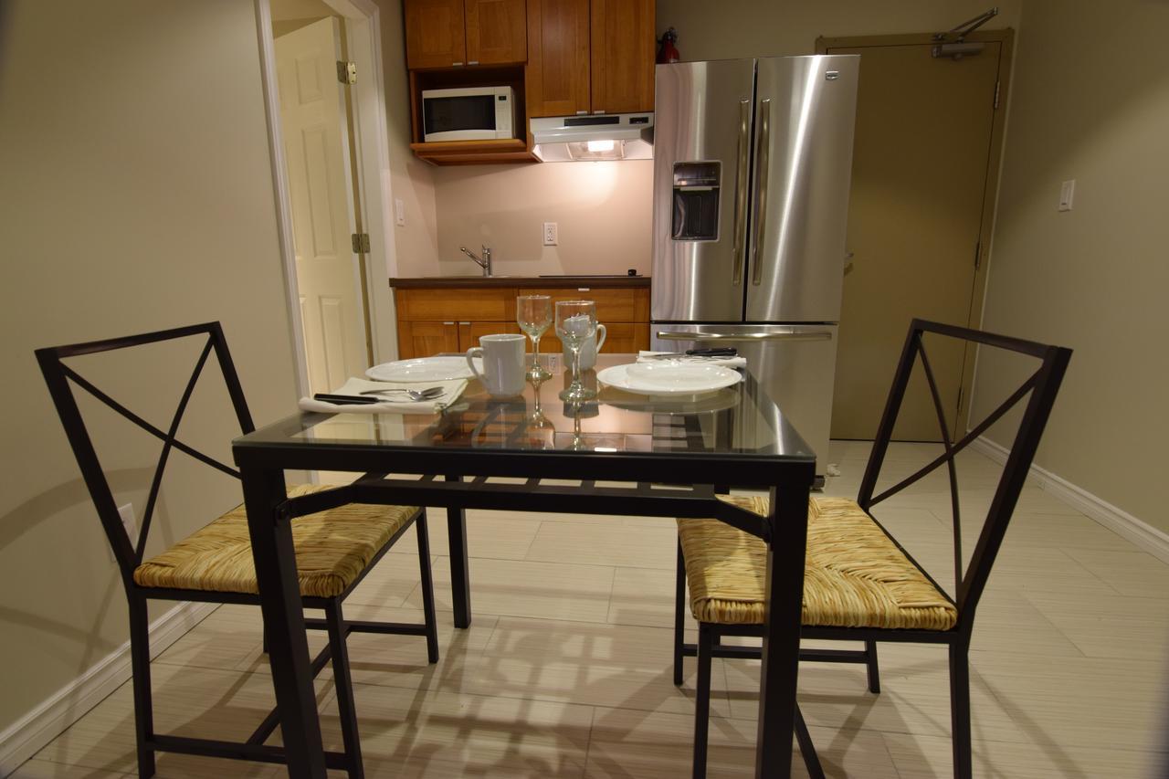 The Lion Inn & Suites Chetwynd Bagian luar foto