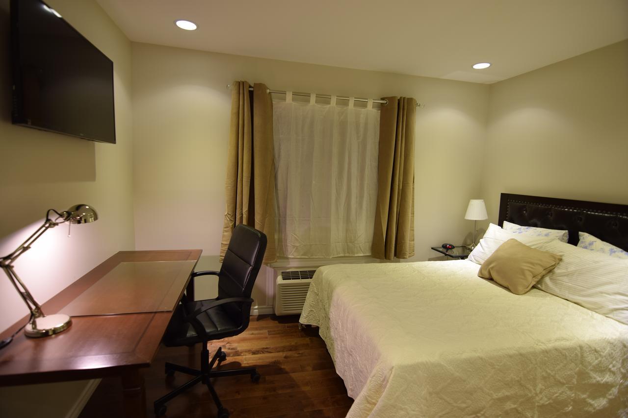 The Lion Inn & Suites Chetwynd Bagian luar foto